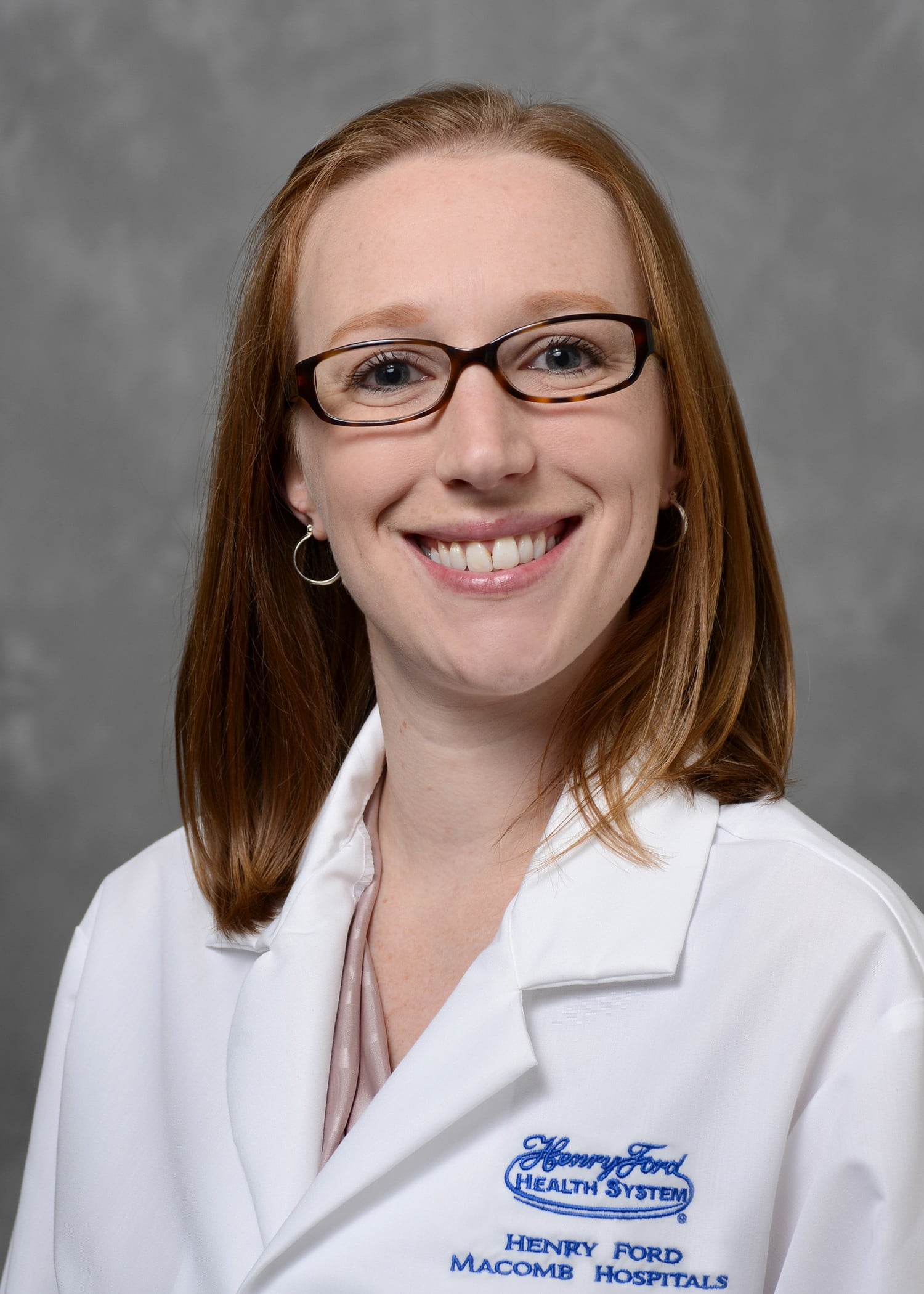 Dr. Julie Christine Macpherson, DO - Troy, MI - Pediatrics