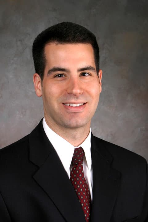 Dr. Tyler Michael Schwiesow, MD - Des Moines, IA - Internal Medicine