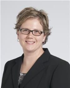 Dr. Amy Lynne Arnold, DO - Warrensville Heights, OH - Emergency Medicine, Internal Medicine