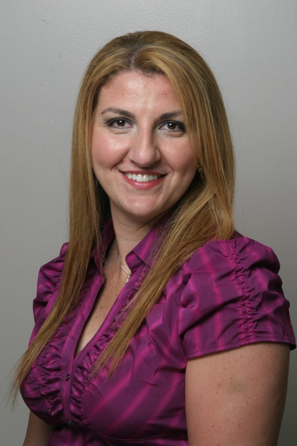 Dr. Regina Makdissi, MD - Buffalo, NY - Internal Medicine