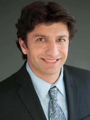 Dr. Arash Izadpanah