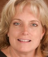 Dr. Suzanne Tiralla Mastin, MD