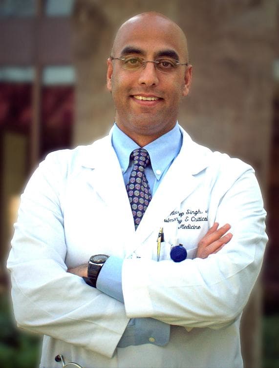 Dr. Navdeep Singh, MD - Castro Valley, CA - Critical Care Medicine, Pulmonology