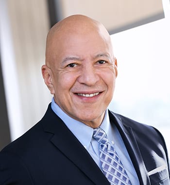 Dr. Carlos A Gomez, MD - Chicago, IL - Family Medicine