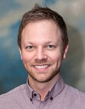 Dr. Christopher Ryan Shinneman, MD - Elmhurst, IL - Emergency Medicine