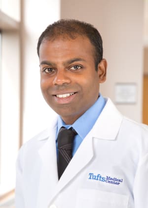 Dr. Karthik Ravindran, MD - Warwick, RI - Internal Medicine