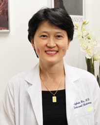 Dr. Sylvia Wu, MD - Houston, TX - Internal Medicine
