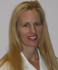 Dr. Daisy Louise Sundstrom, DPM
