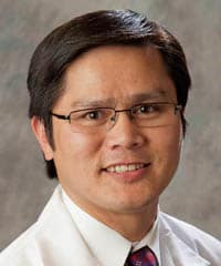 Dr. Robert Tuyen Levan, MD - Gilroy, CA - Family Medicine