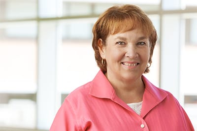 Dr. Renee Leigh Young, MD - Omaha, NE - Gastroenterology, Internal Medicine