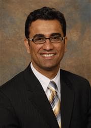 Dr. Gaurav Khanna, MD - San Diego, CA - Critical Care Medicine, Internal Medicine