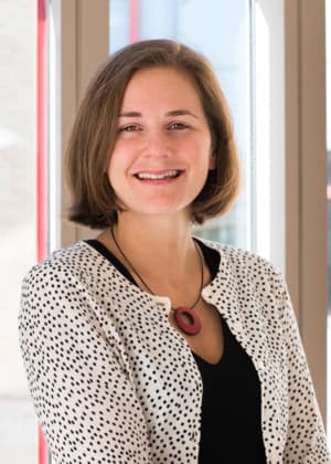Dr. Julia Fowler Aquino, MD - Lowell, MA - Pediatrics