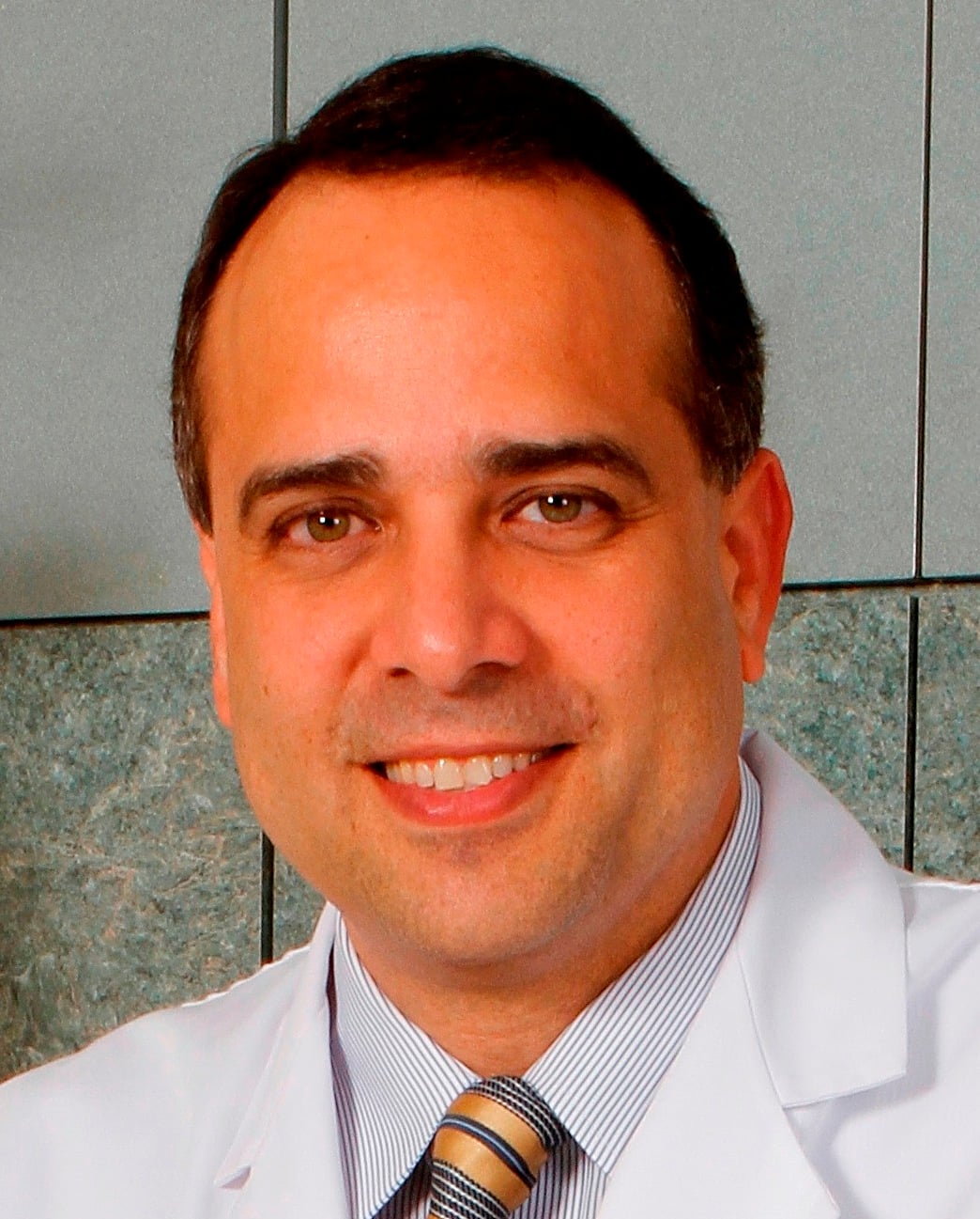 Dr. Alexander George Digenis, MD - Louisville, KY - Plastic Surgery