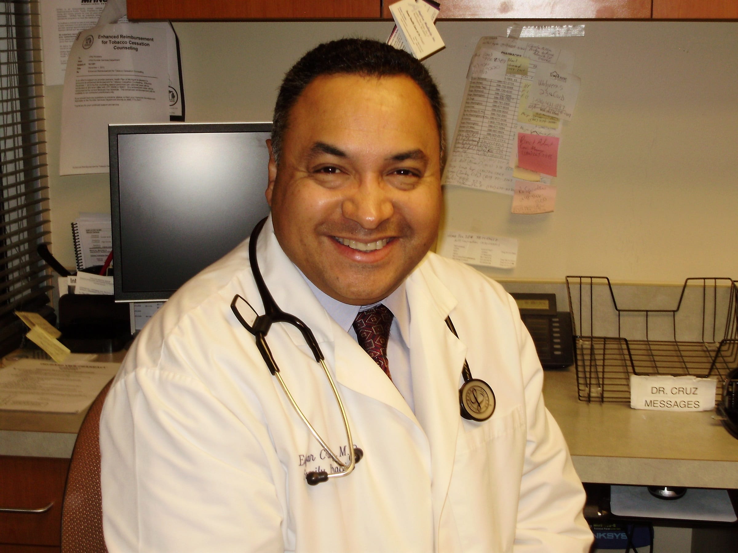 Dr. Edgar Cruz, MD - Clermont, FL - Family Medicine
