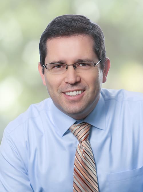 Dr. Cristian R Vallejos, MD - Portland, OR - Gastroenterology, Internal Medicine