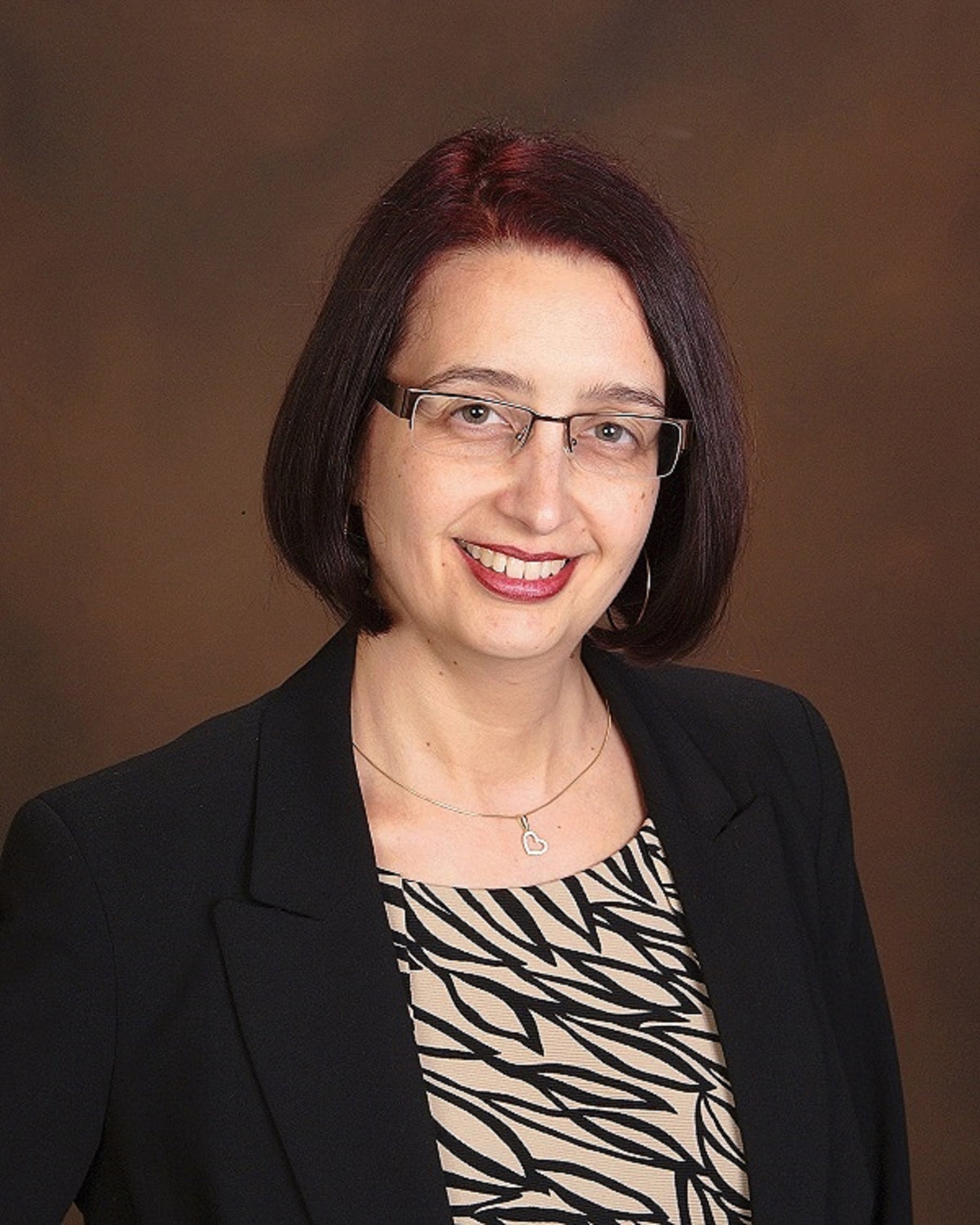 Dr. Consuella Georgiana Margineanu Albastroiu, MD - Miami Beach, FL - Internal Medicine