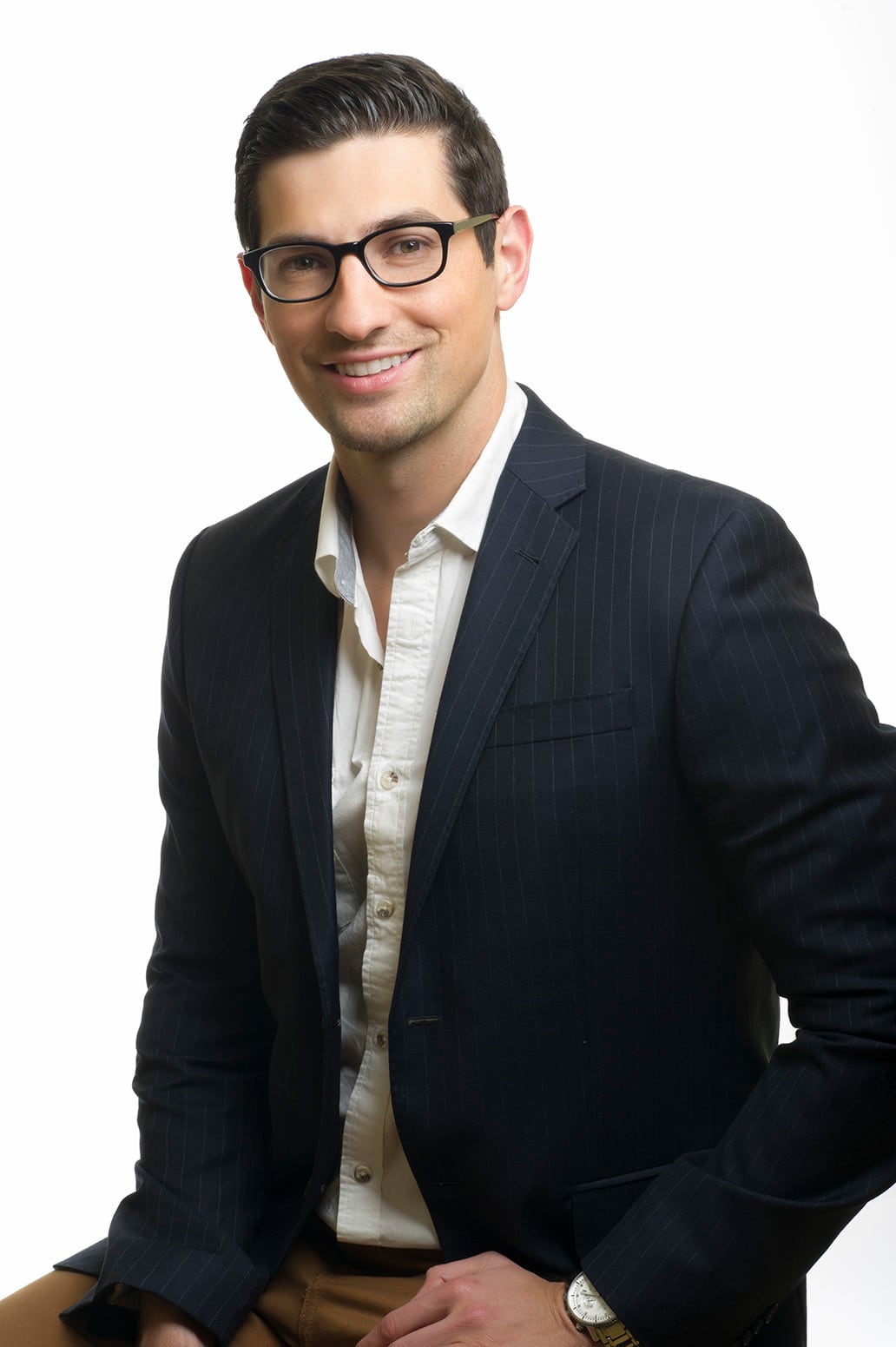 Dr. Jason Ali Roostaeian, MD - Los Angeles, CA - Plastic Surgery, Surgery