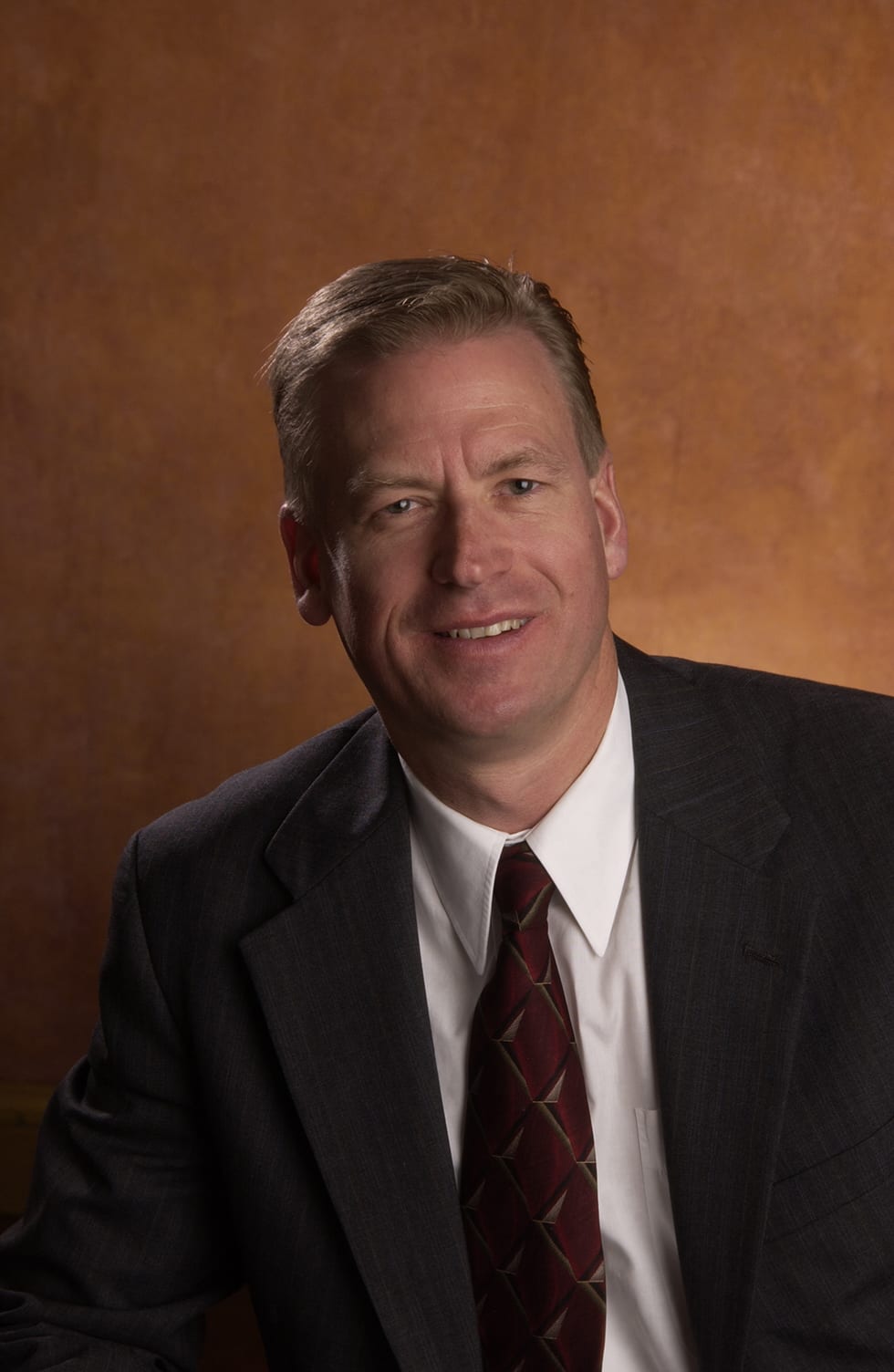 Dr. Thomas Earl Trumble, MD - Bellevue, WA - Orthopedic Surgery, Hand Surgery