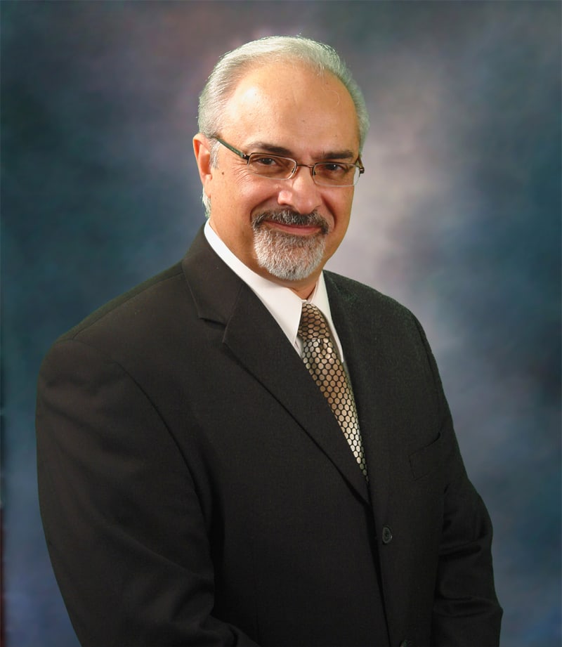 Dr. Luis A Lombardi