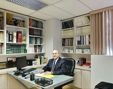 Dr. Vatche Barkev Bardakjian, MD - Glendale, CA - Plastic Surgery, Surgery