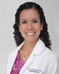 Dr. Daniela Beatriz Toro Ramirez, DDS - Burlington, MA - Dentistry, Orthodontics