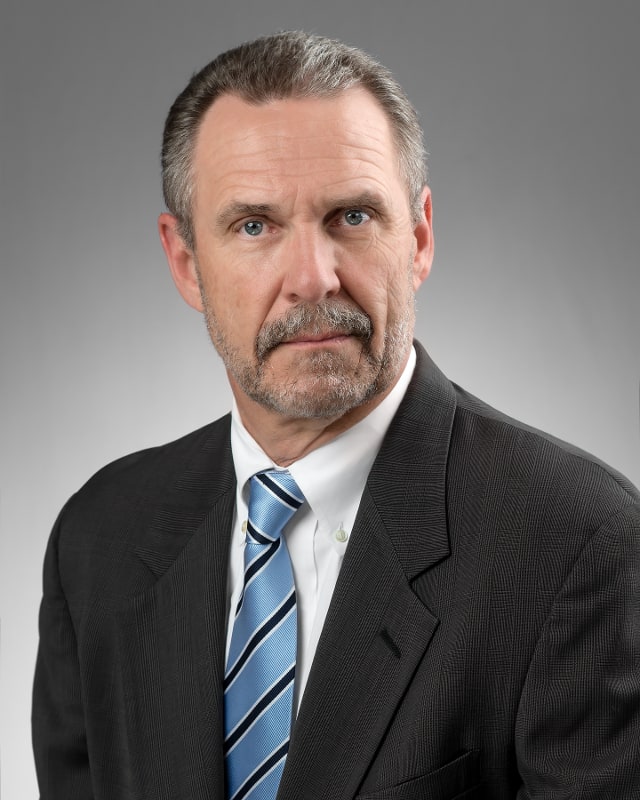 Dr. Earl Boyd Mcfadden, MD - Lexington, SC - Orthopedic Surgery, Hand Surgery