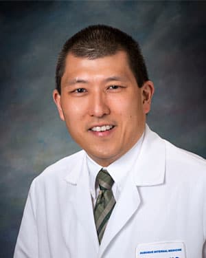 Dr. Hillard Arce Salas, MD - Dubuque, IA - Internal Medicine