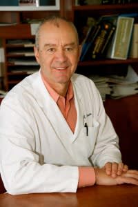Dr. Manoel Ary Moraes, MD - Reston, VA - Internal Medicine, Hematology, Oncology