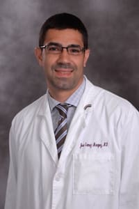 Dr. Jose Carlos Gomez-Marquez, MD - Teaneck, NJ - Critical Care Medicine, Pulmonology