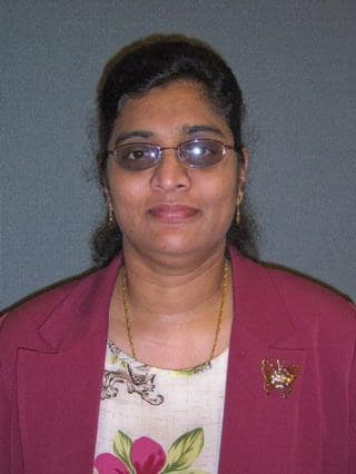 Dr. Nirmala Caroline Nicholas, MD - Rochester, NY - Internal Medicine, Geriatric Medicine