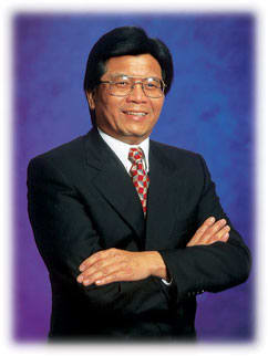 Dr. Peter Chau, MD - Long Beach, CA - Family Medicine