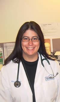 Dr. Aileen Millicent Richmond, MD - Hollywood, FL - Family Medicine