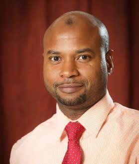 Dr. Kyari Sumayin Ngamdu, MD - Worcester, MA - Internal Medicine