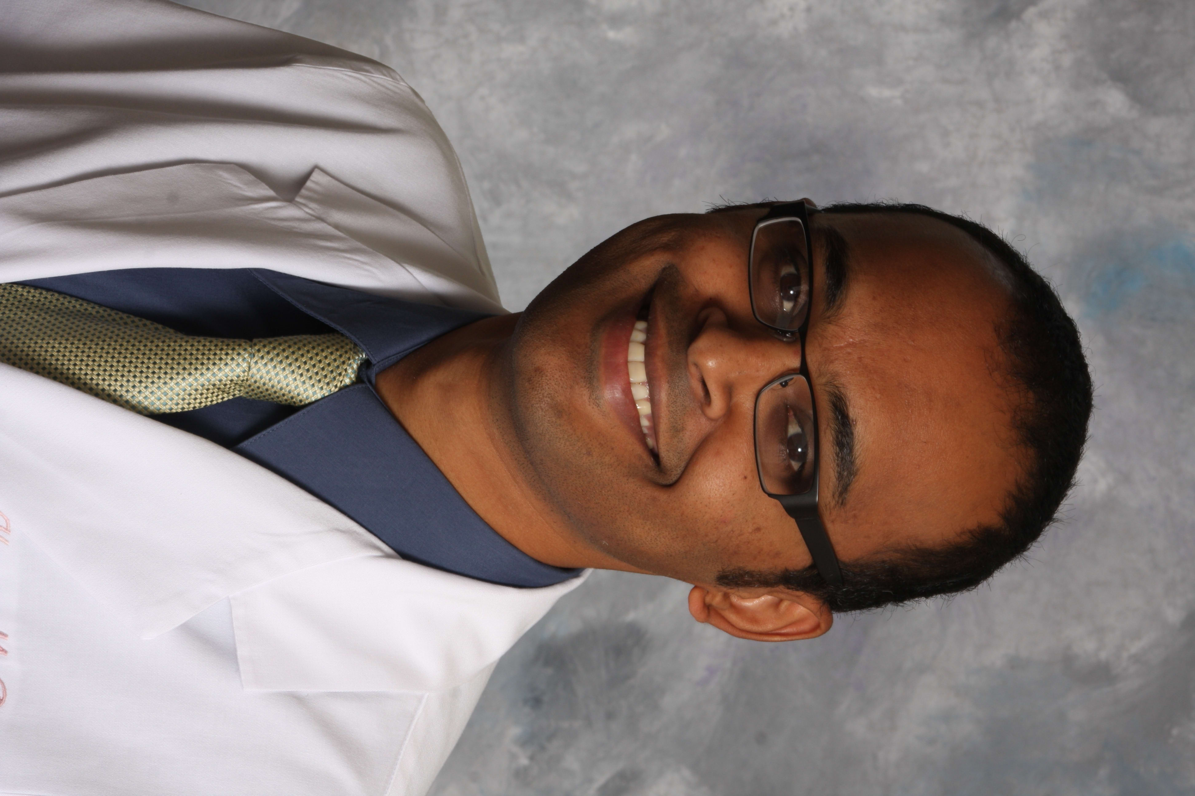 Dr. Balasubramanian Shanmugam, MD: Bristol, CT