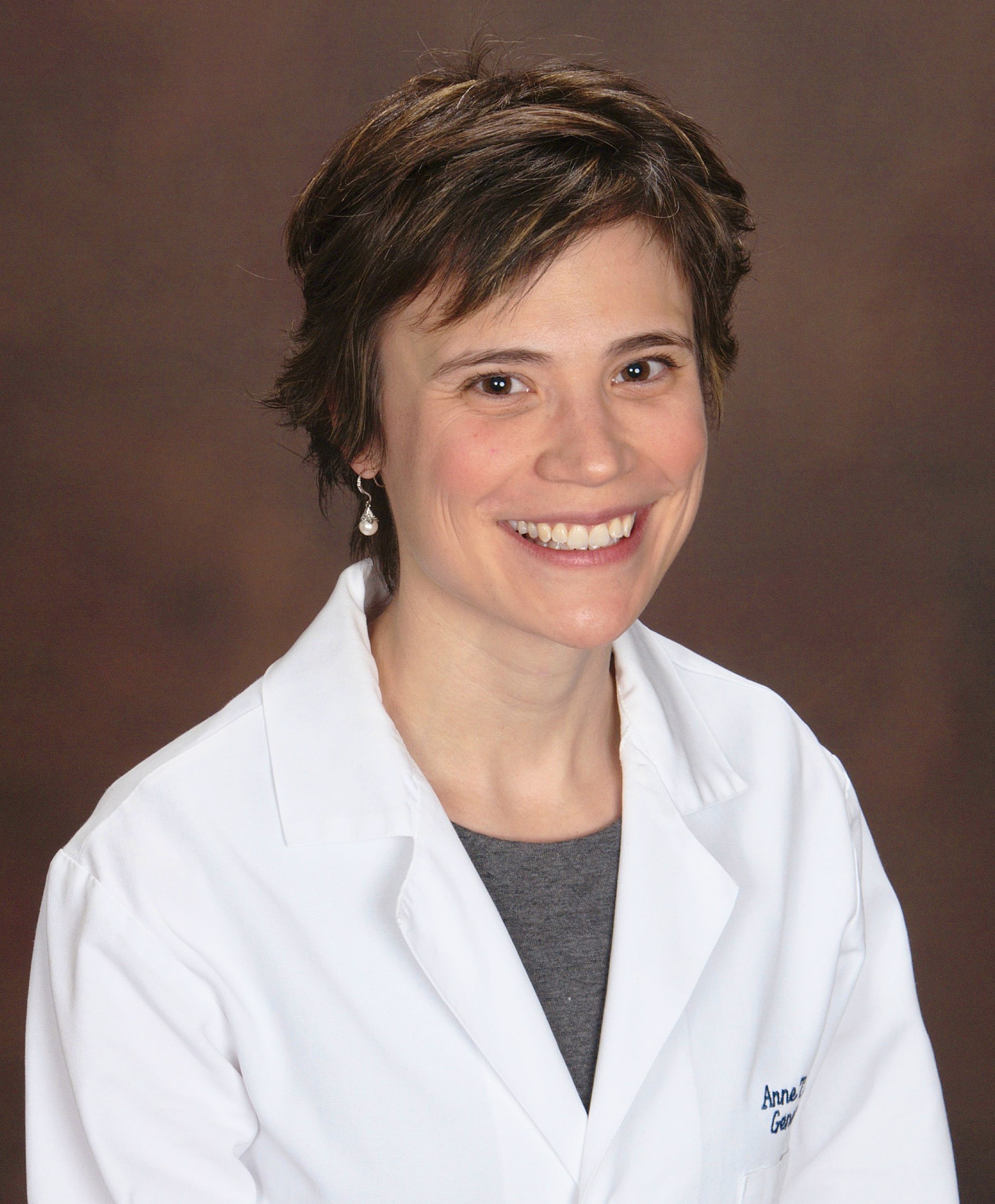 Dr. Anne Terese Laux - Bolingbrook, IL - Vascular Surgery, Surgery, Trauma Surgery