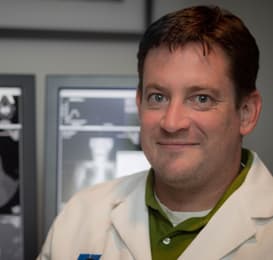 Dr. Andrew Ryan Martine, MD - Saint Louis, MO - Internal Medicine, Diagnostic Radiology