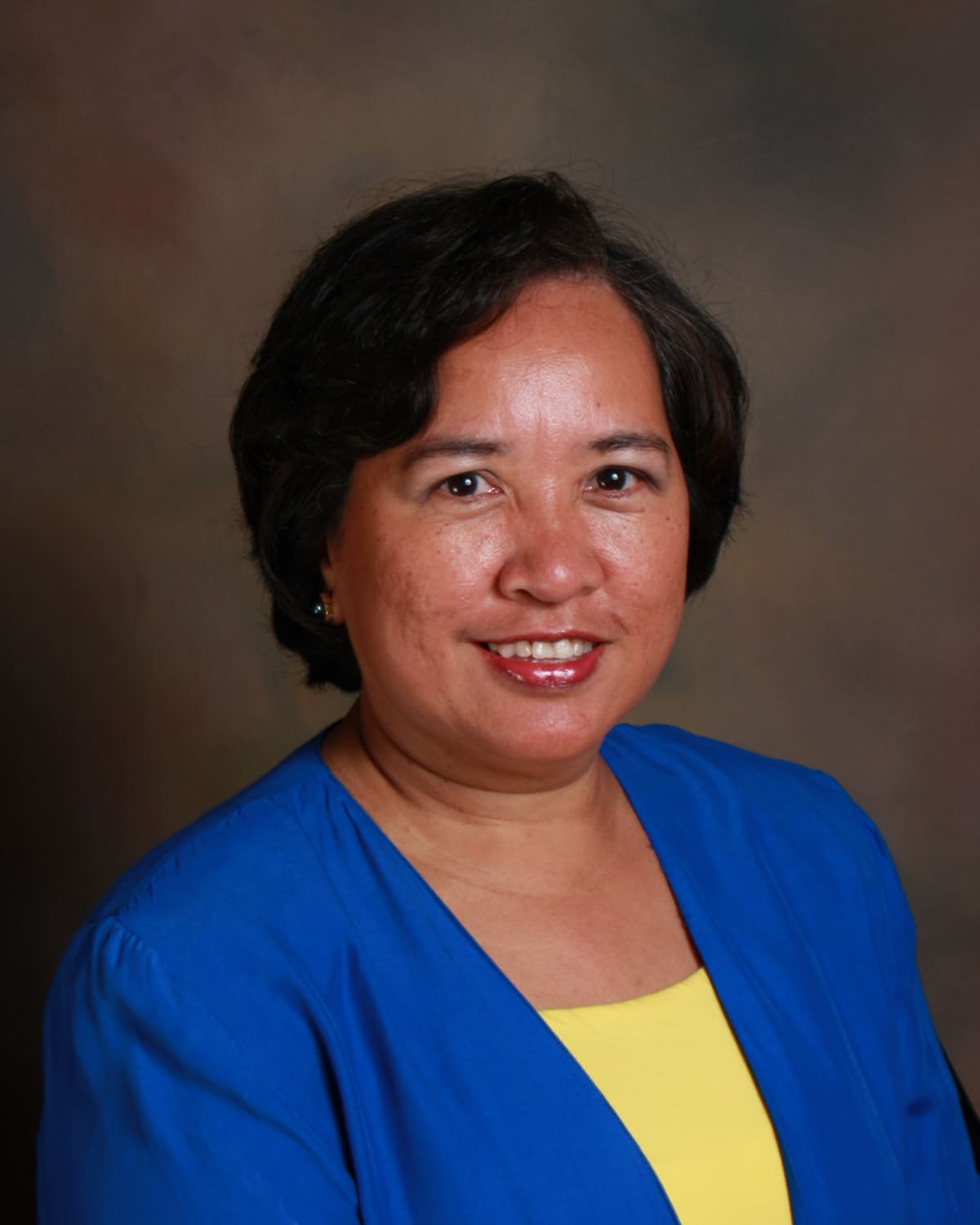 Dr. Evelyn D Magsino-Bacuta, MD - Harvey, LA - Internal Medicine