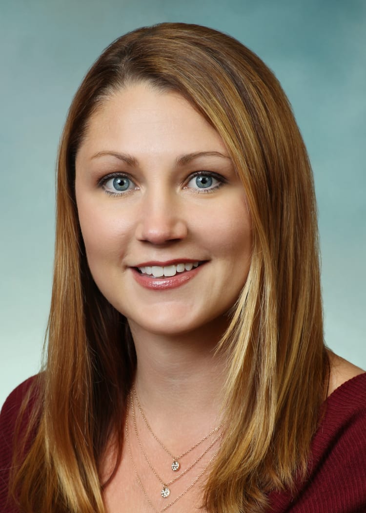 Dr. Stephanee Jill Evers, MD - Olathe, KS - Emergency Medicine
