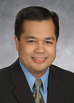 Dr. Peter W Santos
