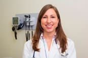 Dr. Lindsay A Yorns, DO - PLYMOUTH, MA - Family Medicine