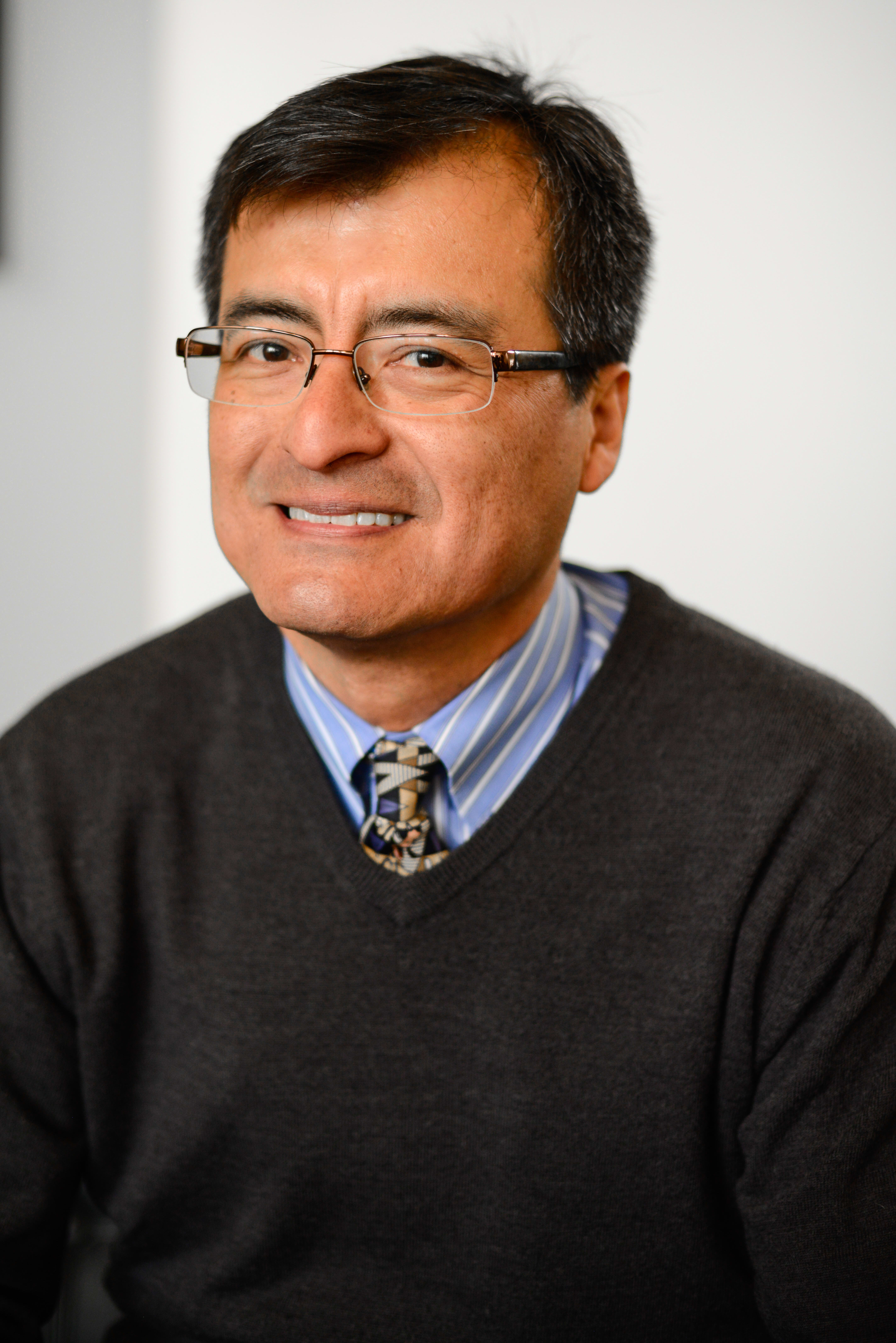 Dr. Adolfo Martin Villar, MD - Lone Tree, CO - Nephrology