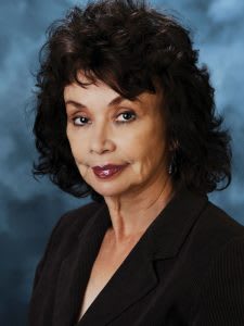 Dr. Mary Carolina Cueva, MD - Vista, CA - Family Medicine