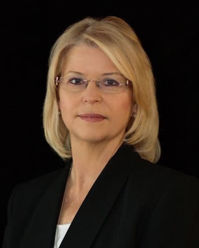 Dr. Terria Lea Winn, MD
