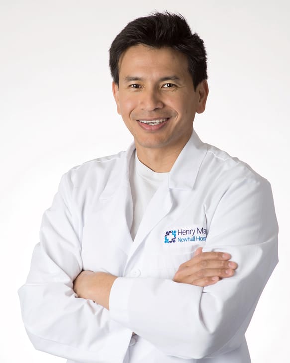 Dr. Andrew Mynnkhine Aung, MD - Valencia, CA - Anesthesiology, Internal Medicine