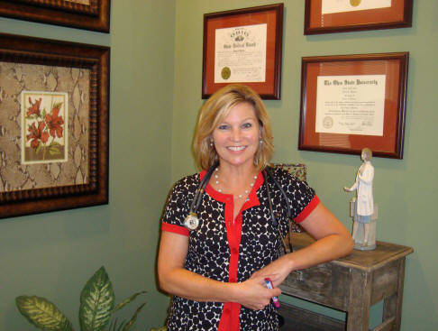 Dr. Lora J Brown, MD - Gahanna, OH - Internal Medicine