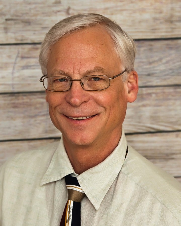 Dr. Daniel Lang Meges, MD