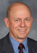 Dr. Lon Thomas Knudson, MD - Saint Peter, MN - Pediatrics, Family Medicine