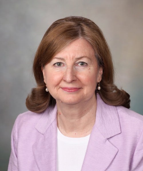 Dr. Carole Anne Warnes