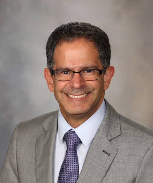 Dr. Carlos Bernardo Mantilla, MD