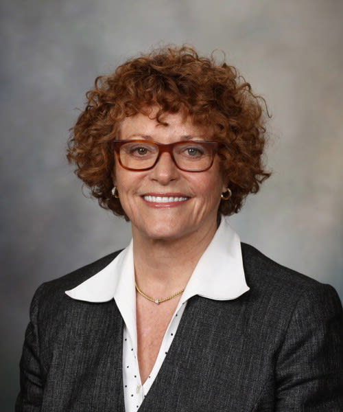 Dr. Carol Leigh Kuhle, DO - Rochester, MN - Internal Medicine, Public Health & General Preventive Medicine